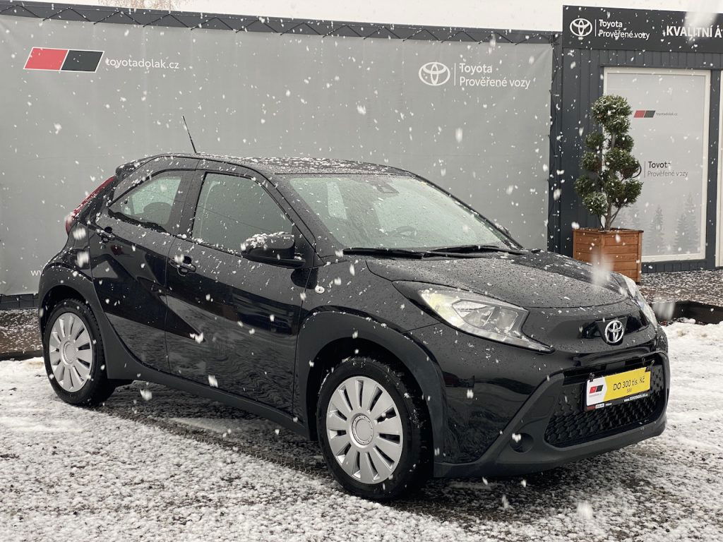 Toyota Aygo 1.0i, ČR-1m, Comfort, DPH
