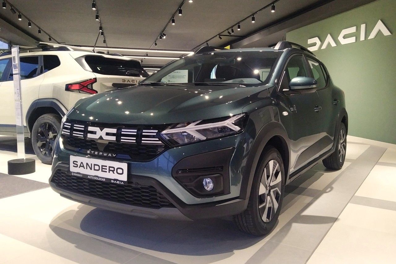 Dacia Sandero Stepway Express. Eco-G 100