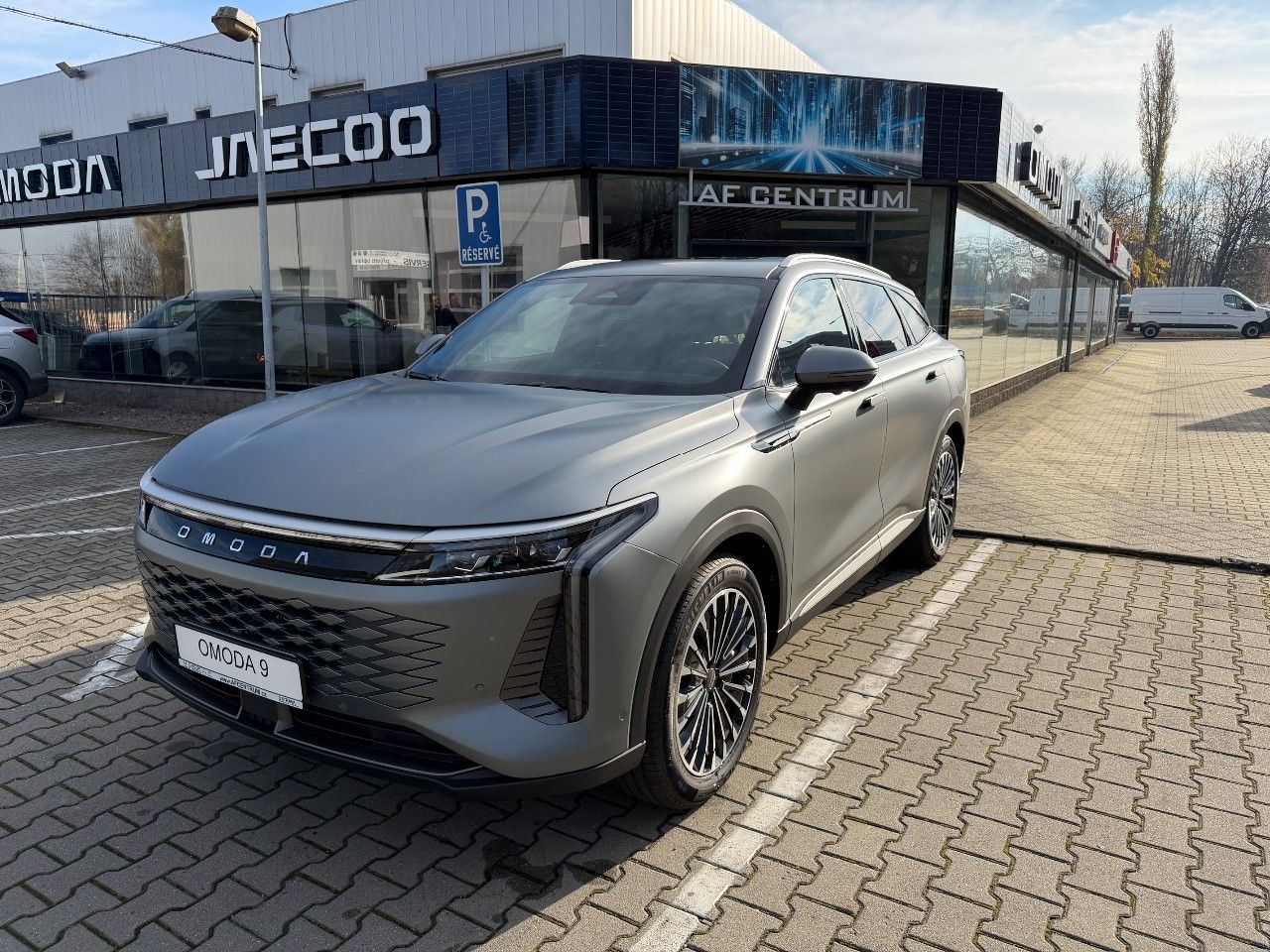 Omoda 9 Premium 1.5 PHEV 395kW AWD AT, SKLADEM