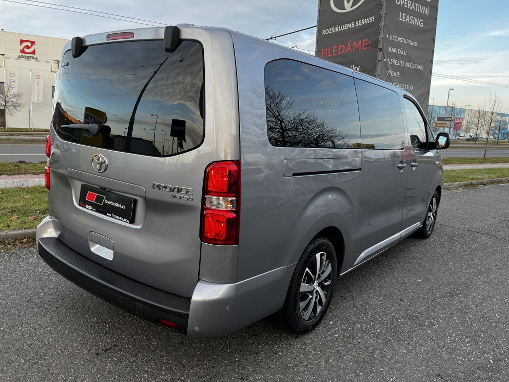 Toyota Proace Verso