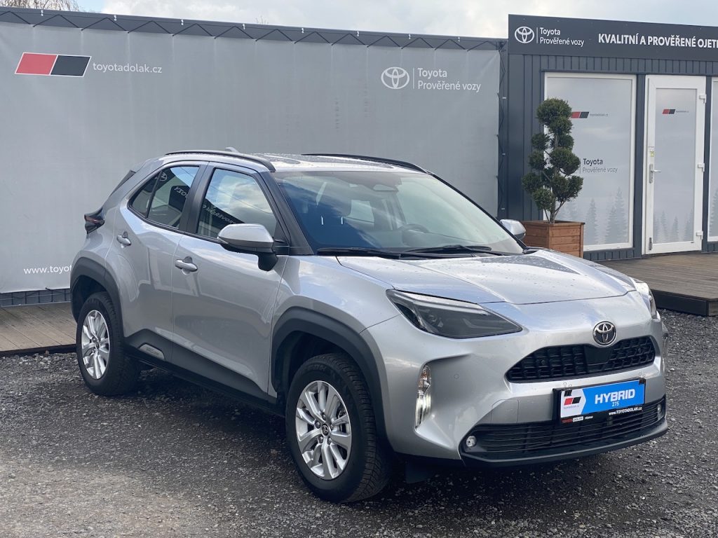Toyota Yaris Cross 1.5HEV, ČR-1, Comfort, DPH