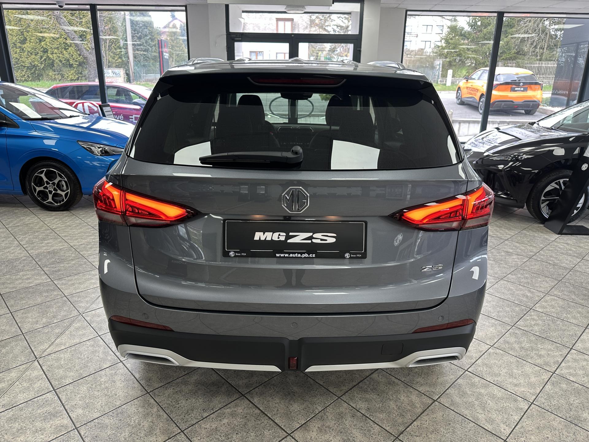 MG ZS