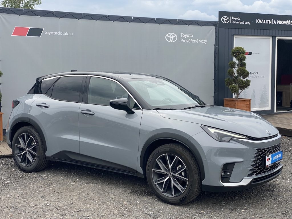 Lexus LBX 1.5HEV, ČR-1m, Advanced, DPH