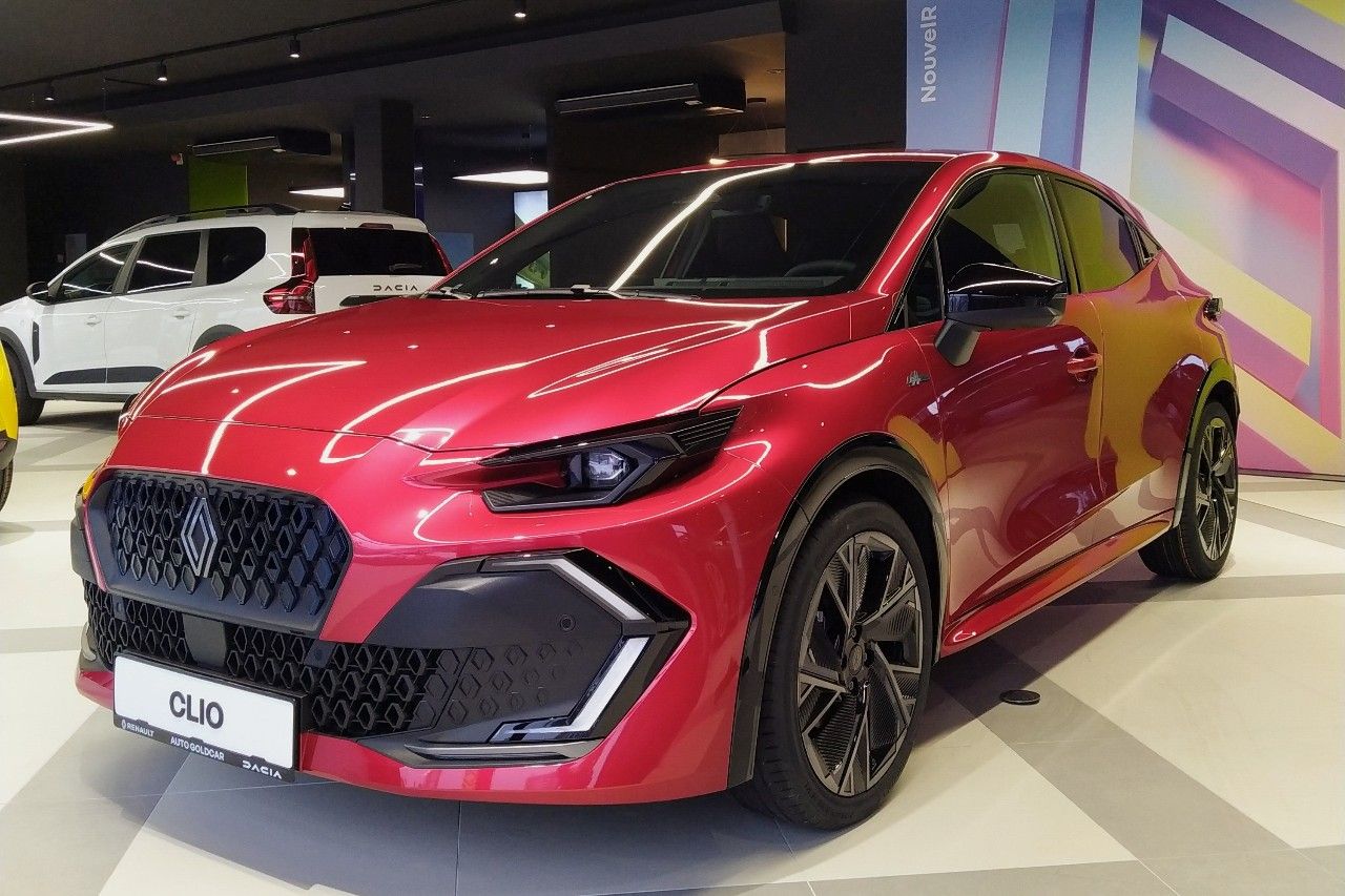 Renault Clio Esprit Alpine full hybrid E-Tech 160