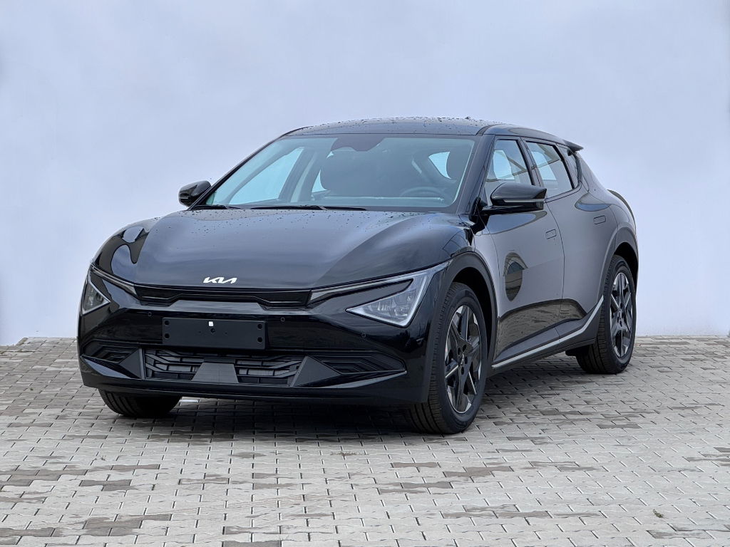 KIA EV6 AIR elektromotor 125kW/170k