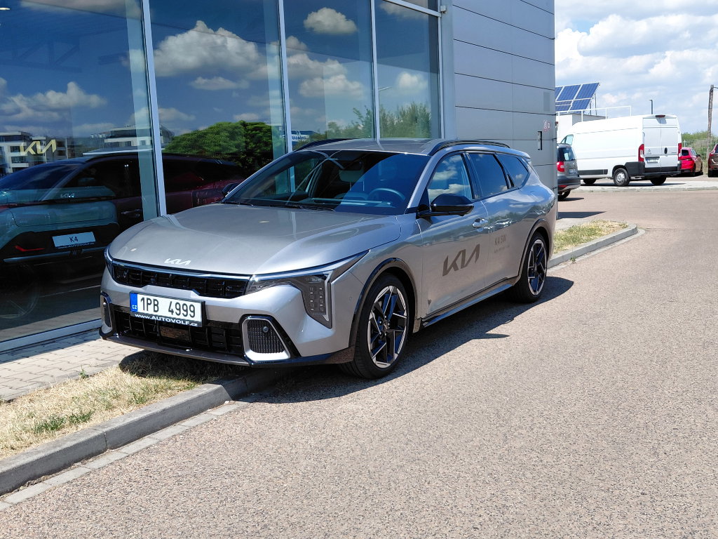 KIA K4 GT-LINE 1,6 T-GDi GPF 7DCT 132kW/180k