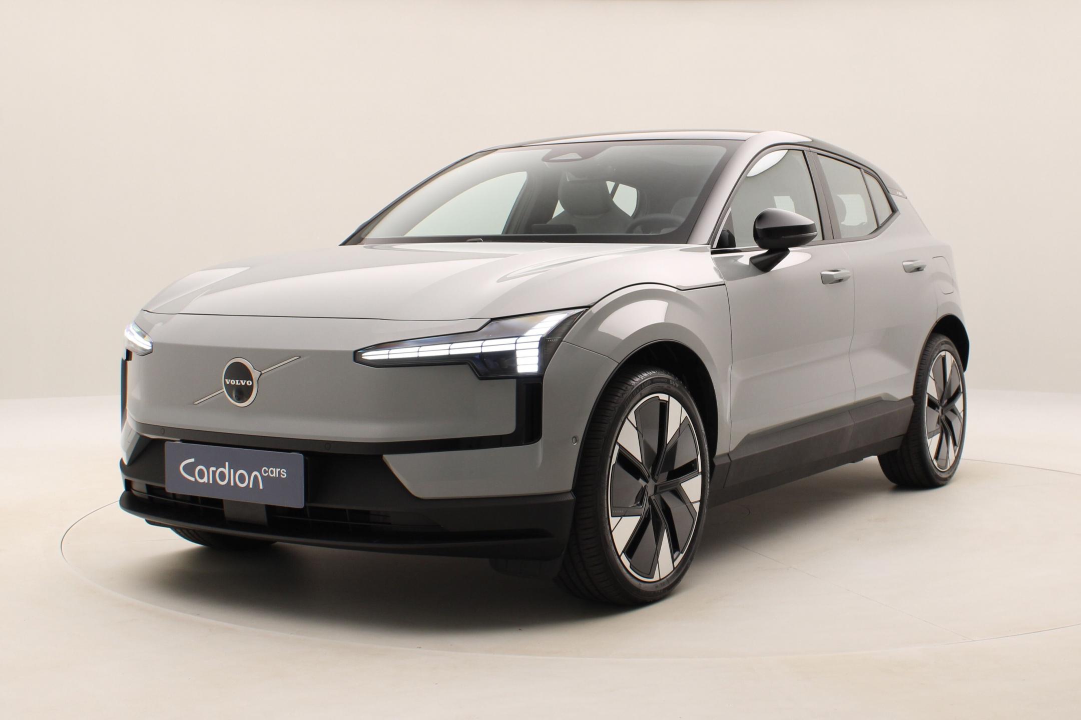 Volvo EX30 PURE ELECTRIC TWIN AWD ULTRA