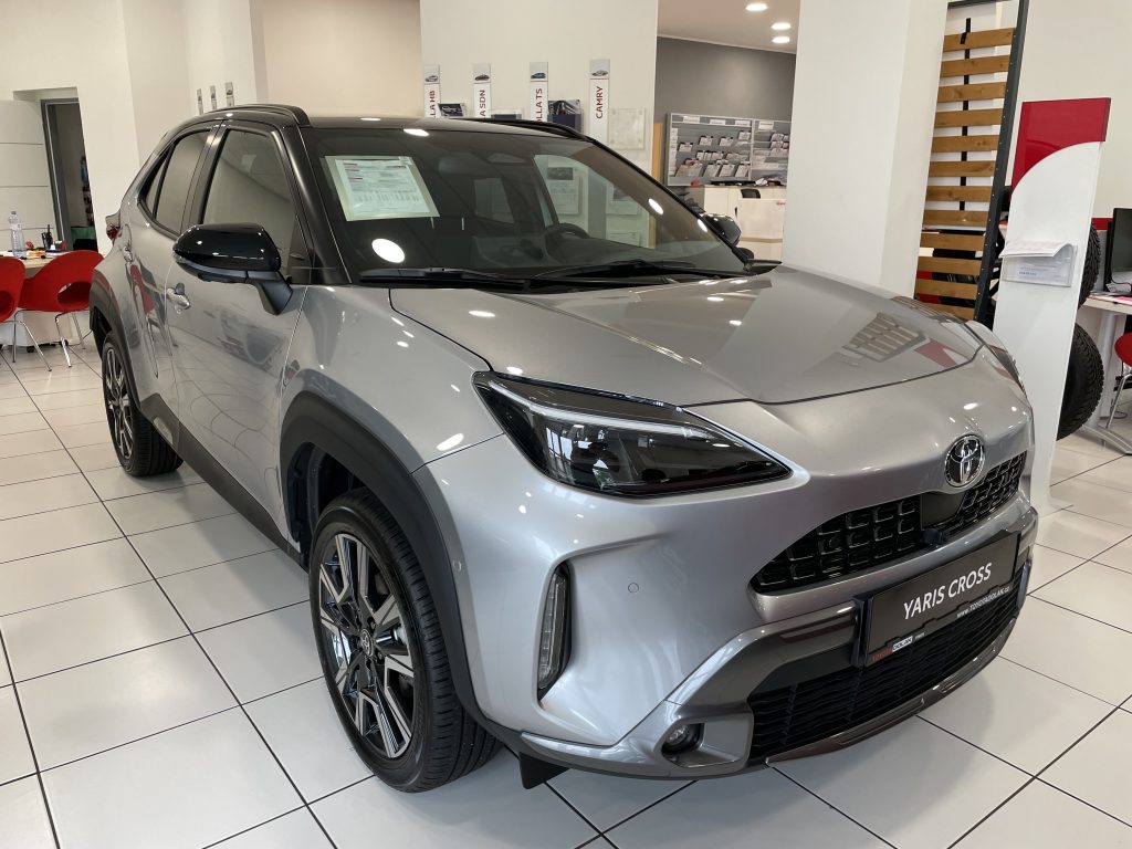 Toyota Yaris Cross 1.5,HEV,2x4,Premiere Edit.+VIP