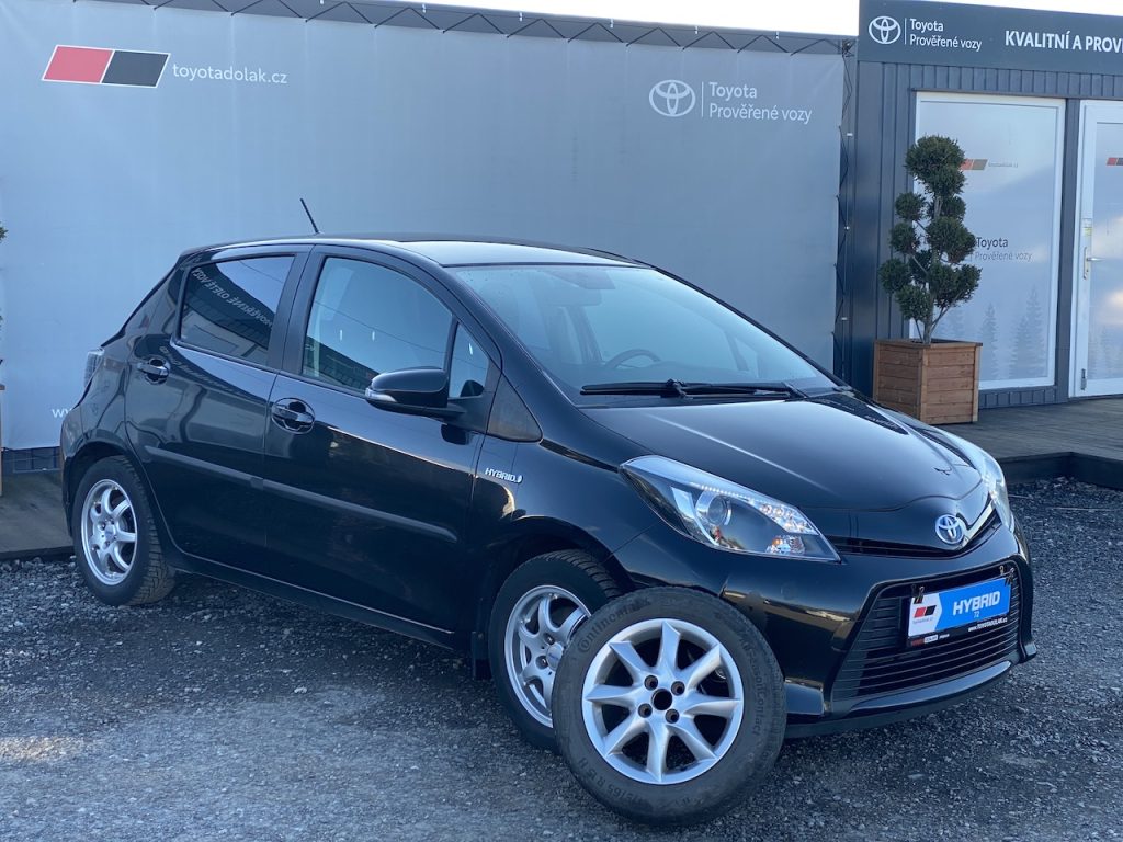 Toyota Yaris 1.5HSD, ČR, Style, +kola
