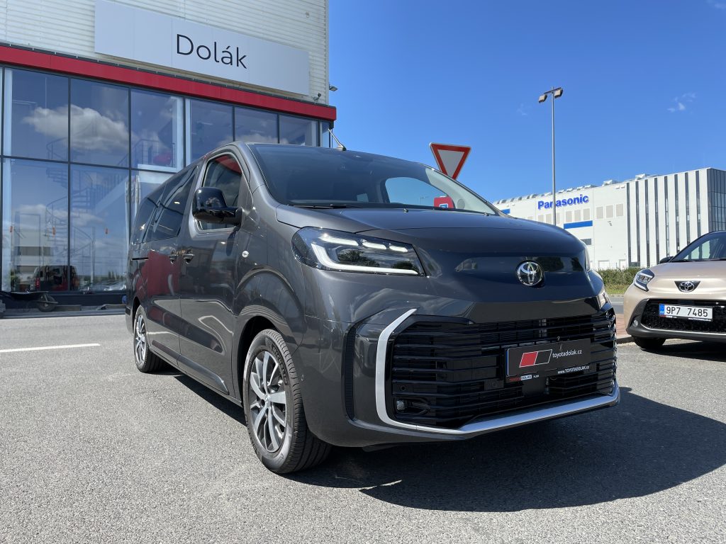 Toyota Proace Verso EV 75kWh Family ODBĚR 1/2026