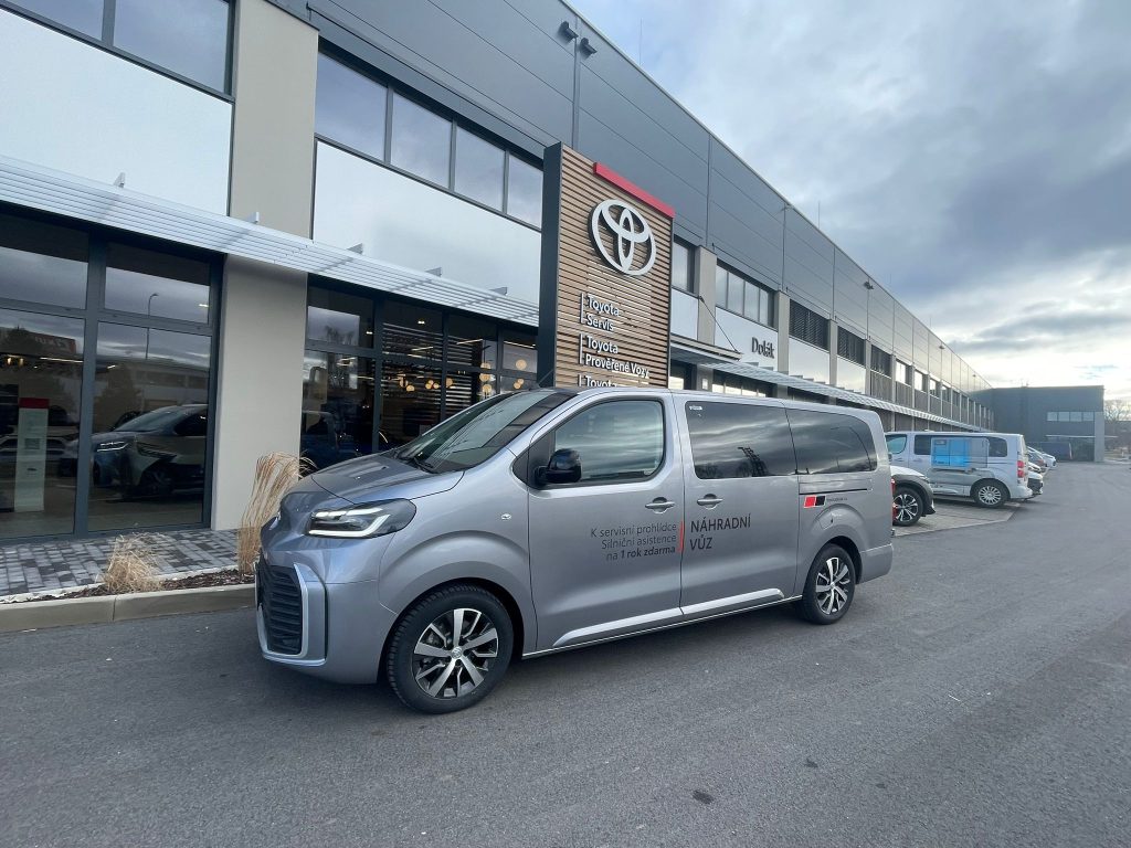 Toyota Proace Verso 2.0D 177HP A/T Business 9 Comf