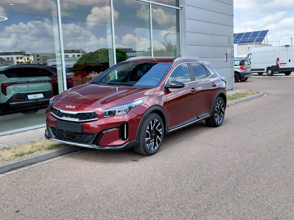 KIA XCeed Steel Edition 1,6 T-GDi GPF 7DCT 132kW/180k