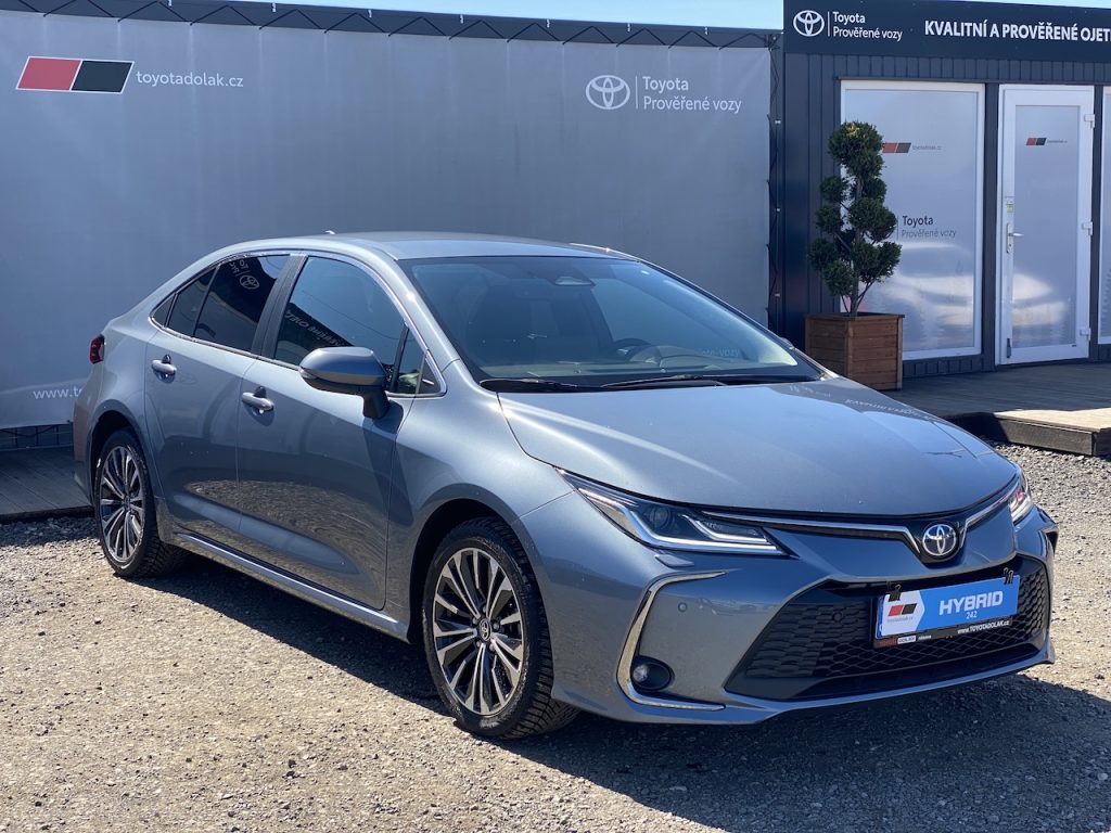Toyota Corolla 1.8HEV, ČR-1m, Style, DPH