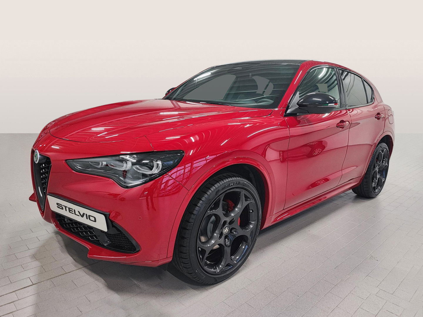Alfa Romeo Stelvio 2.0 Turbo 280k Q4 TRIBUTO ITALIANO