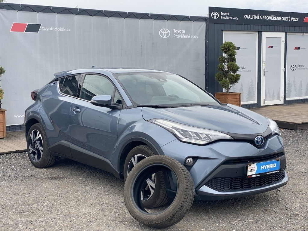 Toyota C-HR 1.8HEV, ČR-1m, Style, DPH