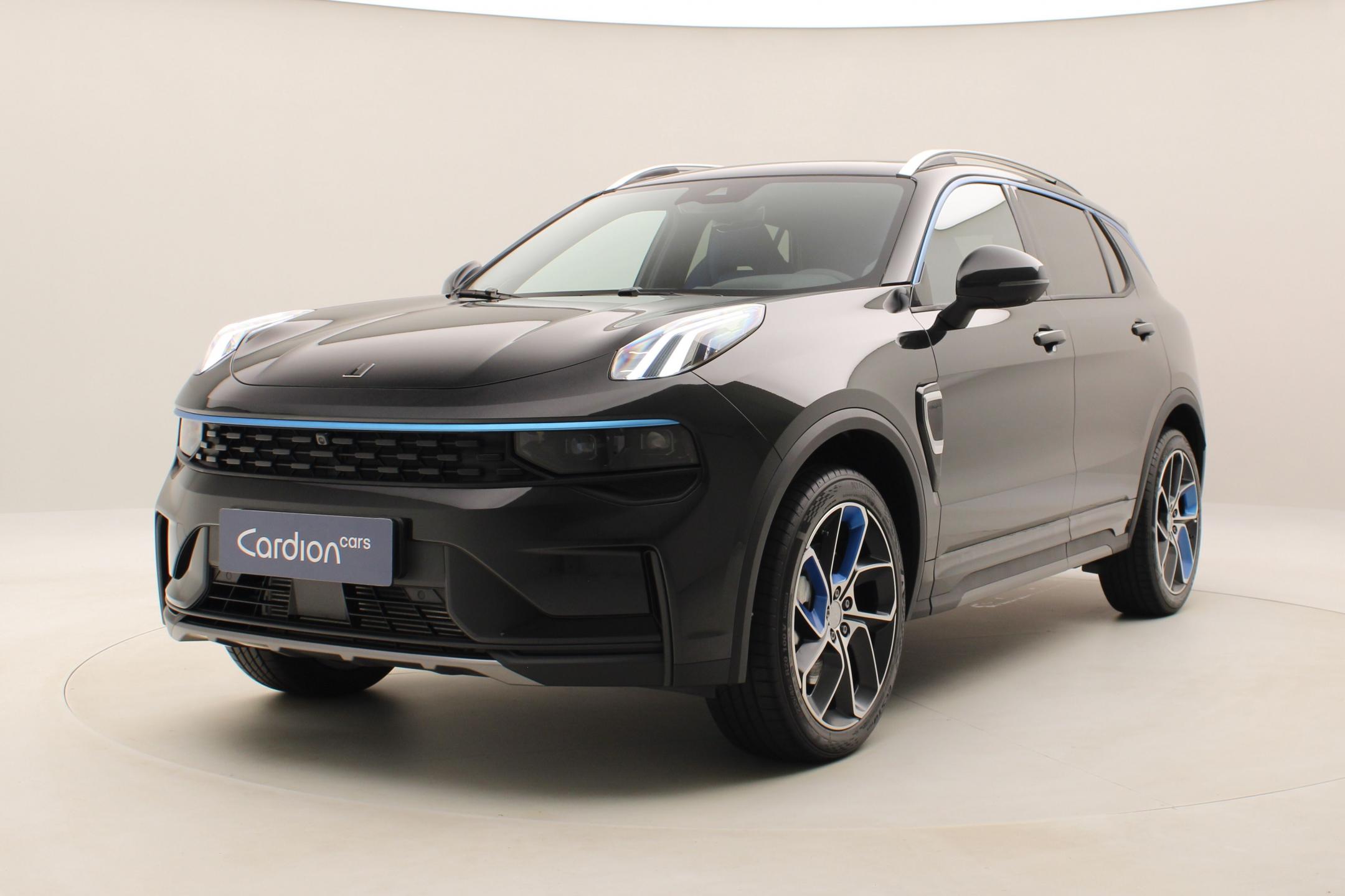 Lynk & Co 01 PHEV DCT AUT 1.maj