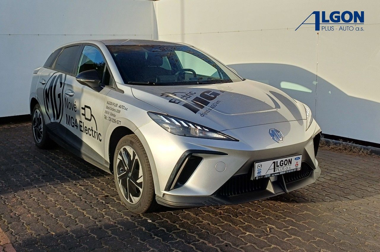 MG Elegance 150 kW 64 kWh RWD