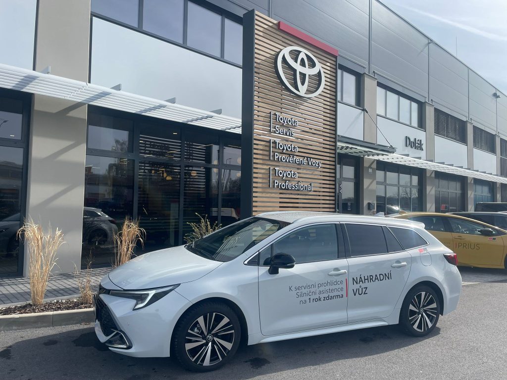 Toyota Corolla 1.8 Hybrid 140k Style