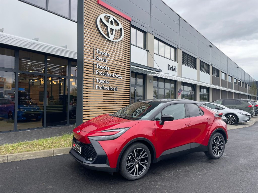 Toyota C-HR 2.0 Plug In Hybrid Exe TechVIP