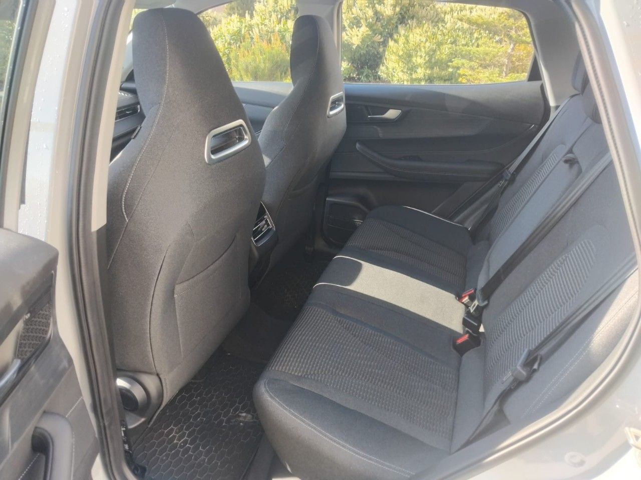 Chery Tiggo 4 HEV