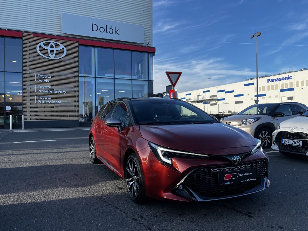 Toyota Corolla TS 2.0 Hybrid GR Sport