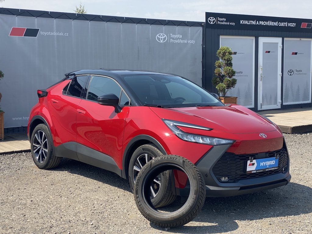 Toyota C-HR 1.8HEV, ČR, Style Bi-tone