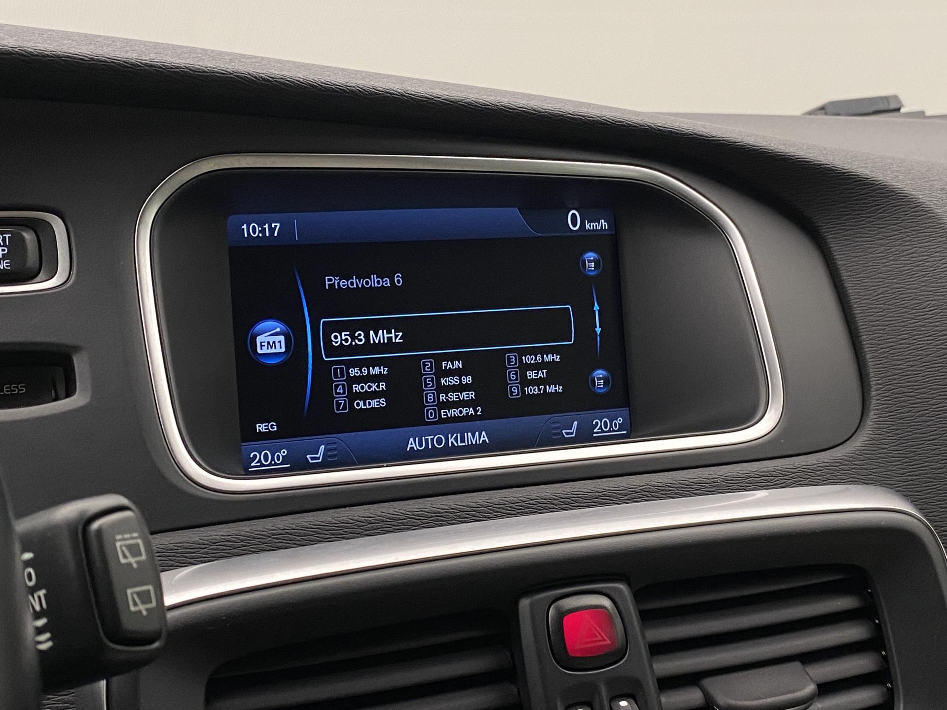 Volvo V40