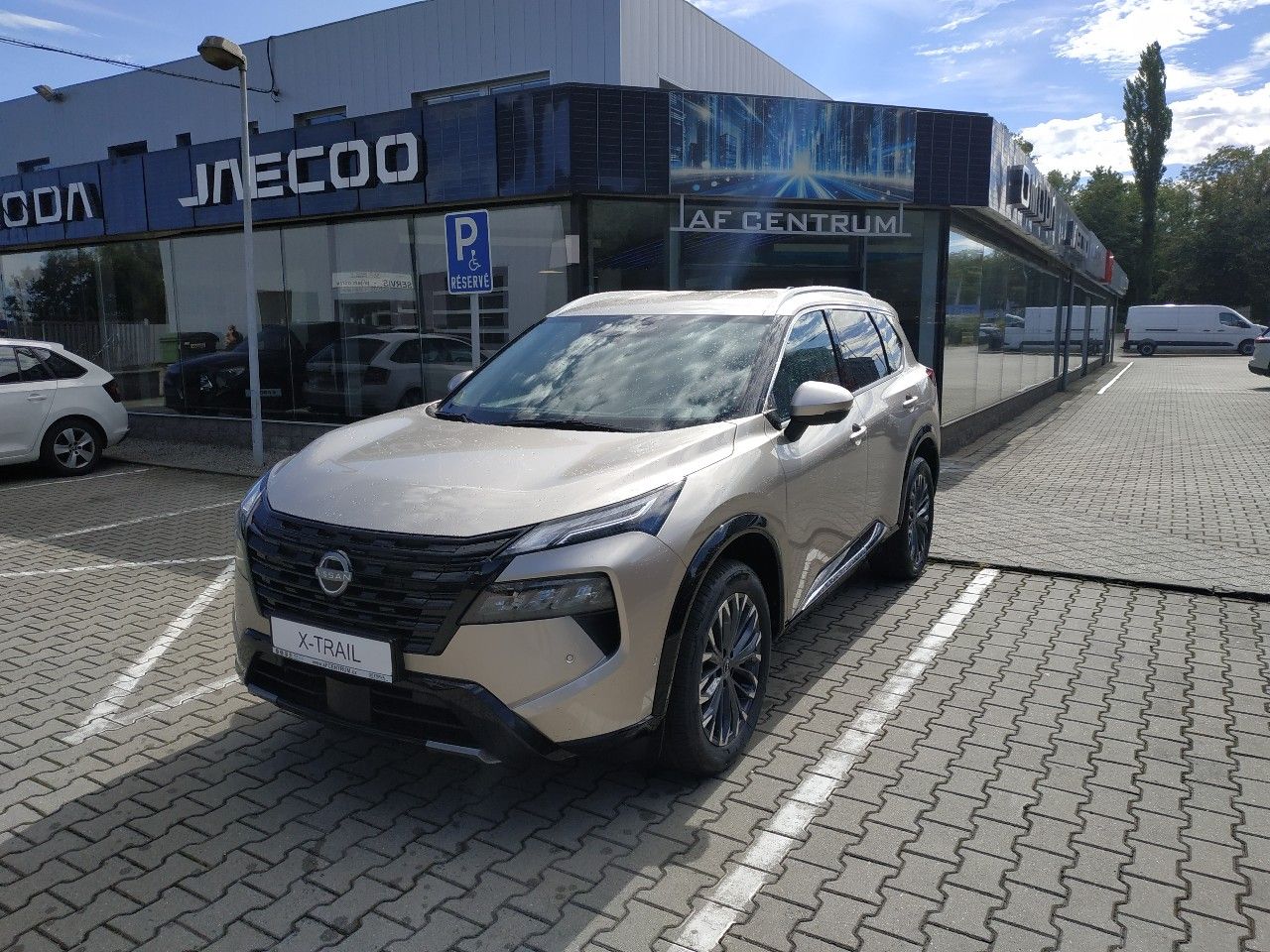Nissan X - Trail E-POWER e-4ORCE TEKNA SKLADEM