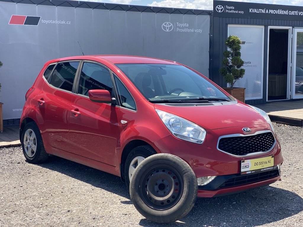 KIA Venga 1.6i, ČR-1m, 2x kola, manual