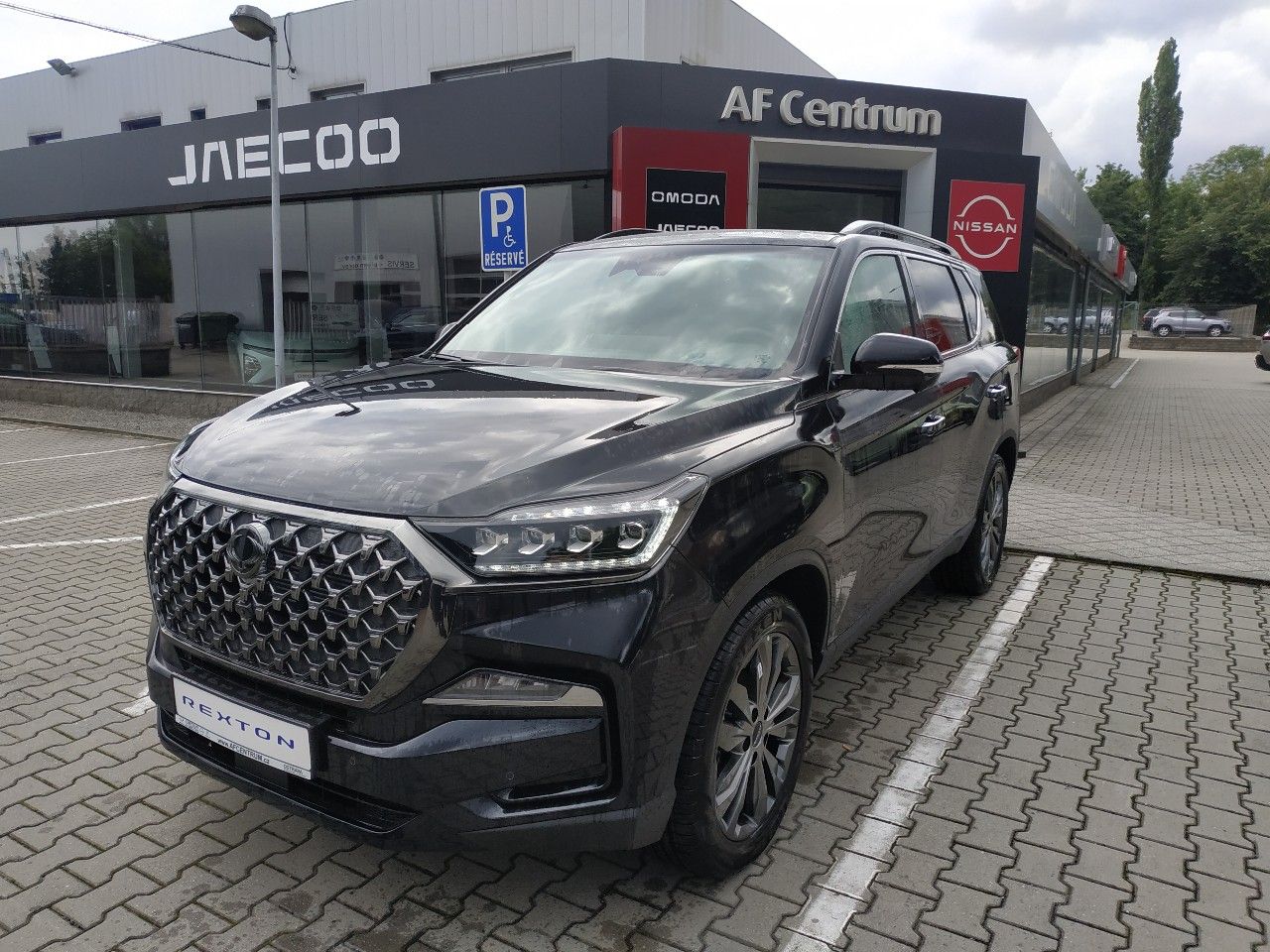 SsangYong Rexton 2.2 Black Ed. 4WD, AT, SKLADEM