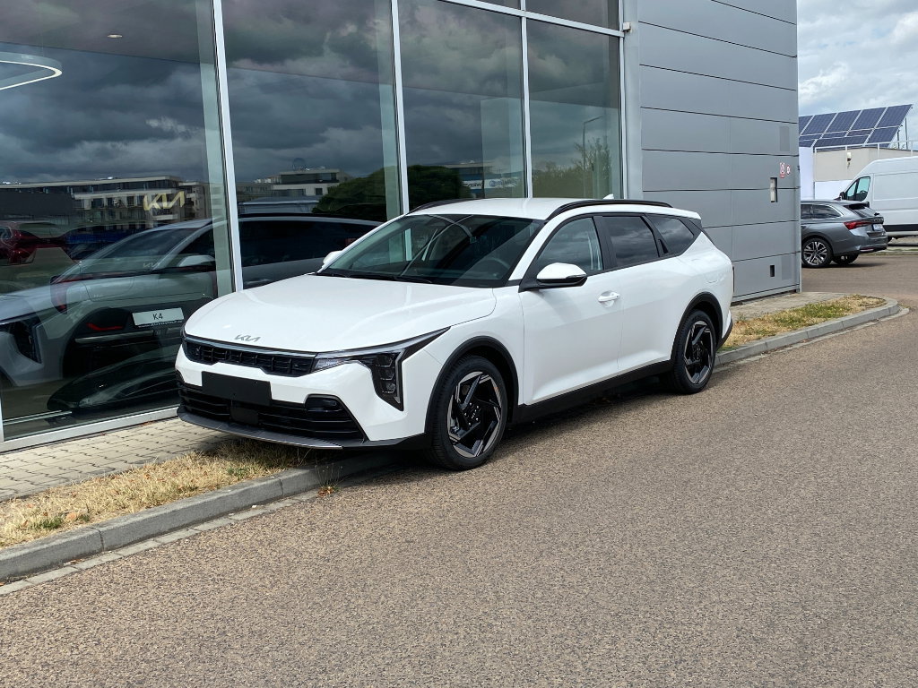 KIA K4 EXCLUSIVE 1,6 T-GDi GPF 7DCT 110kW/150k