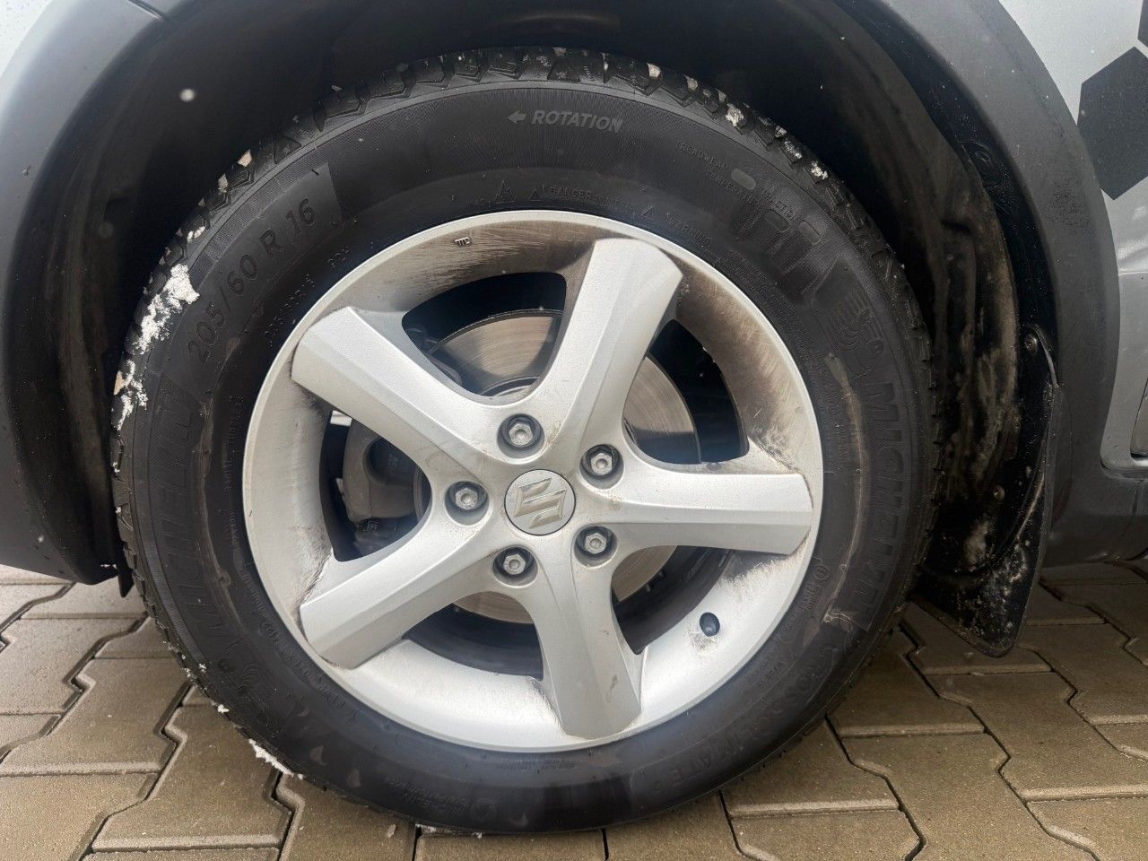 Suzuki SX4