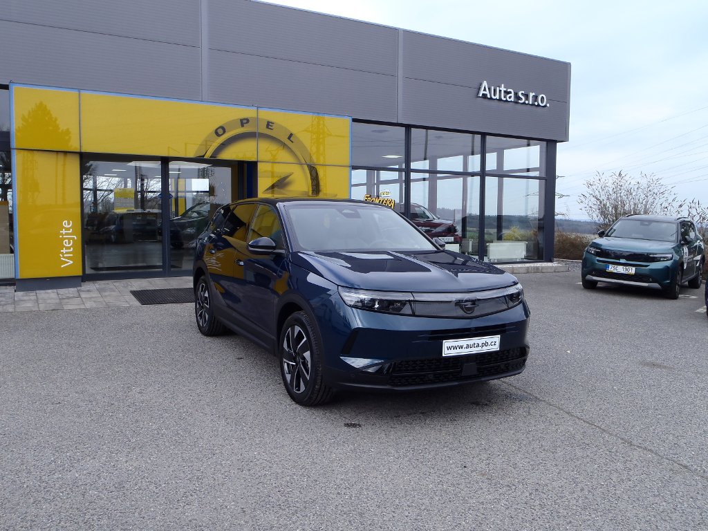 Opel Grandland Ultimate Hybrid 1.2T 107kW
