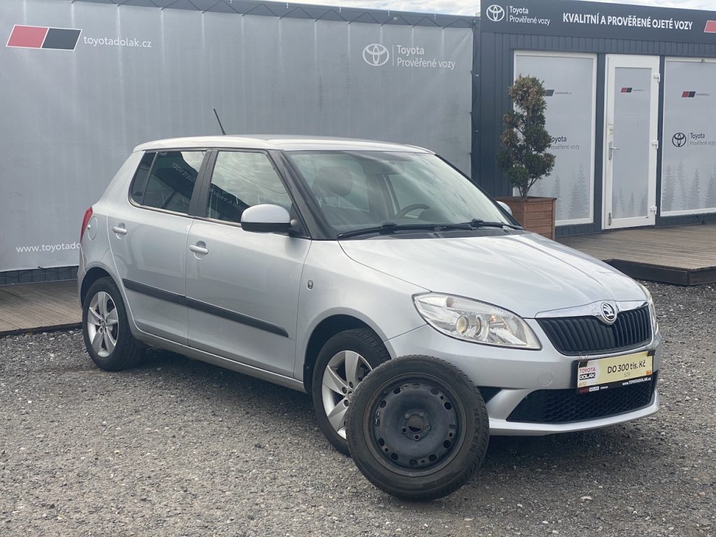 Škoda Fabia 1.2TSi, ČR, manual, 2x kola