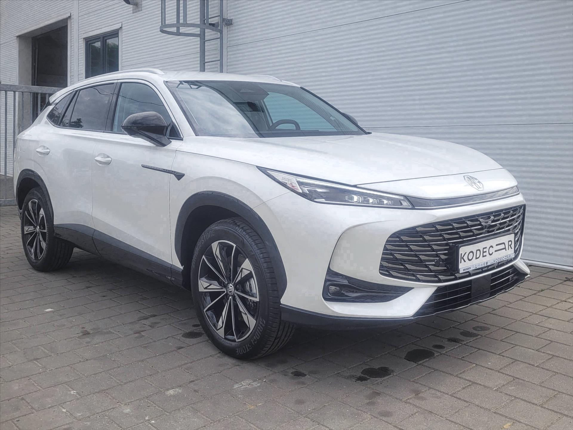 MG HS 1,5 Emotion HEV 2AT 224k