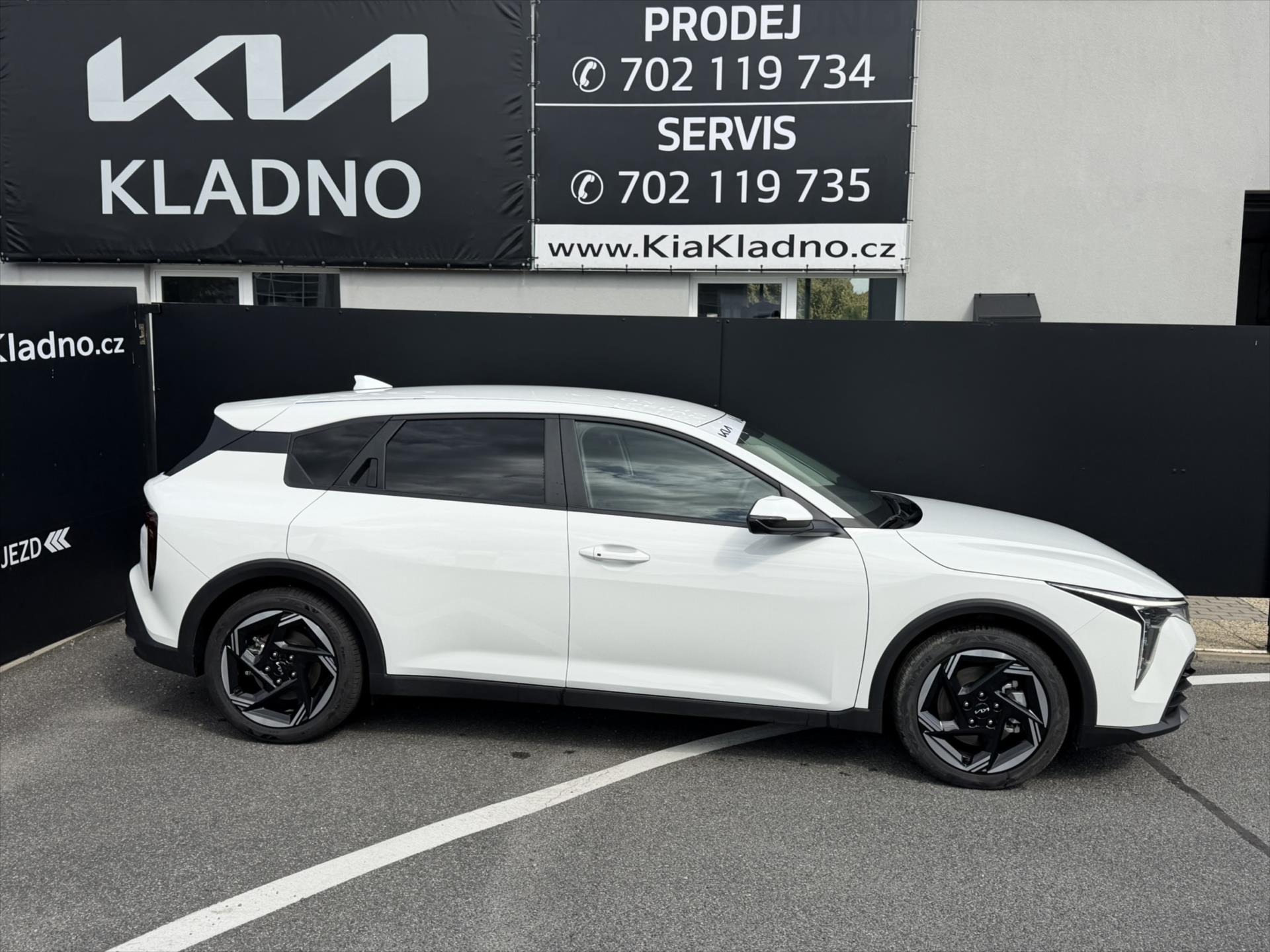 KIA K4