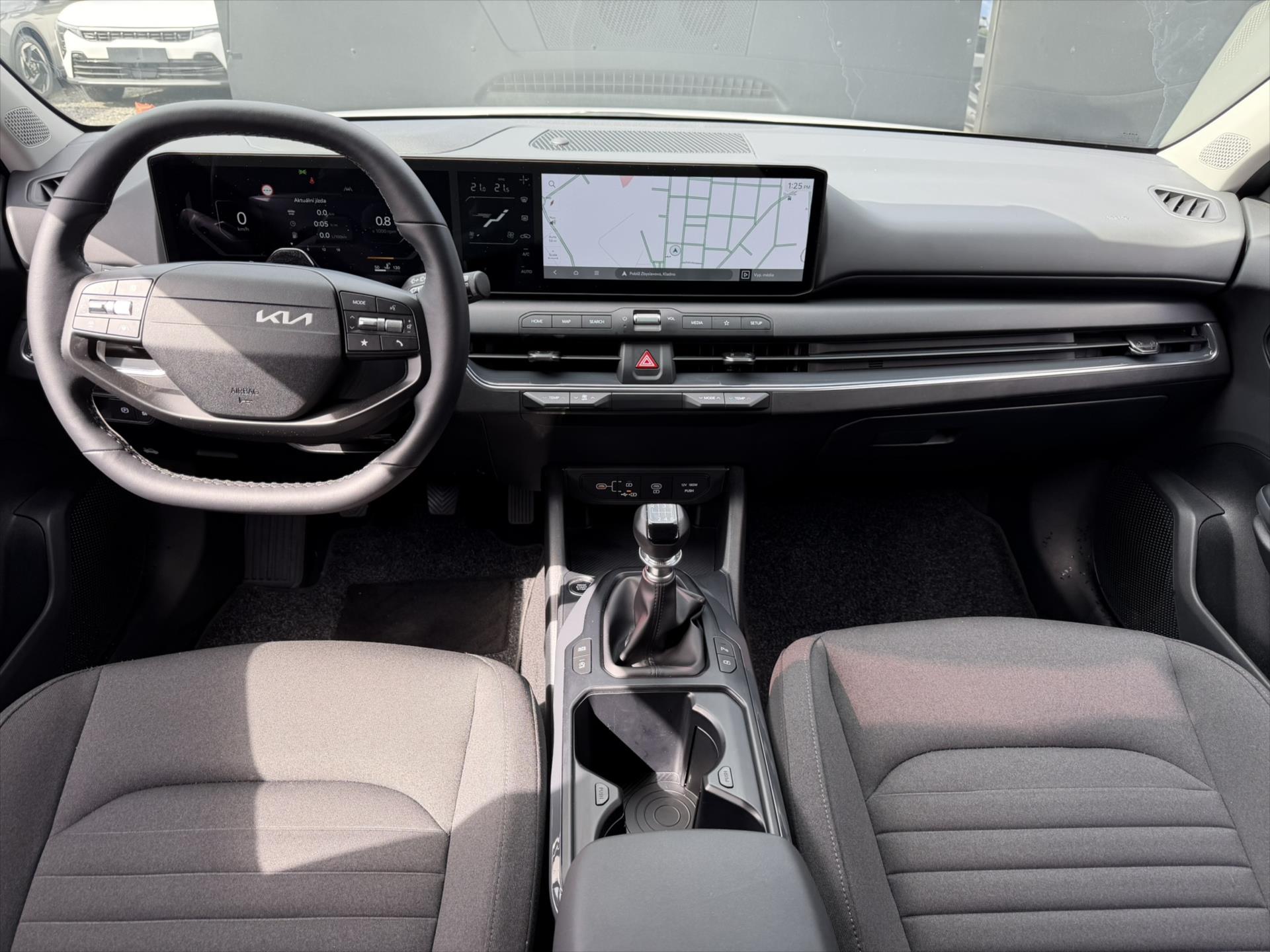 KIA K4