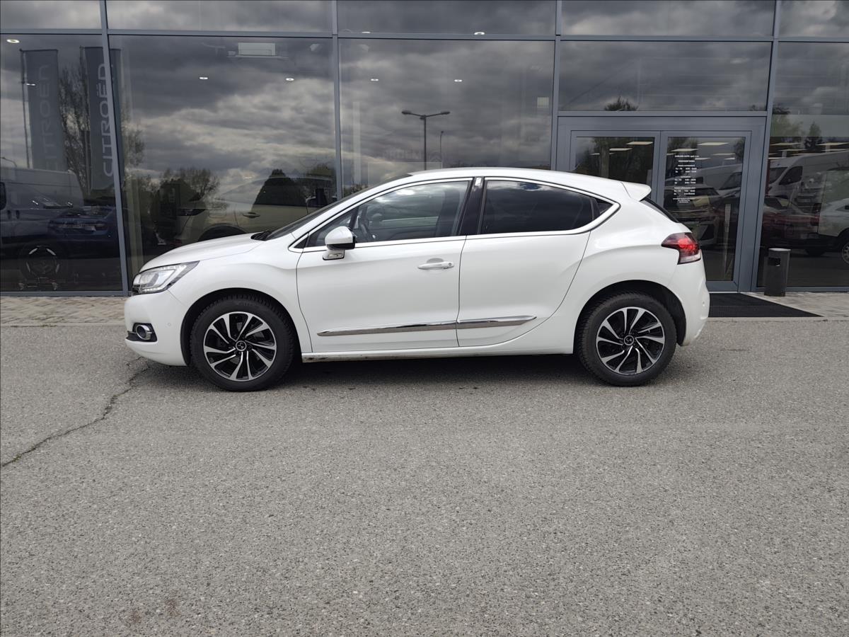 DS DS4