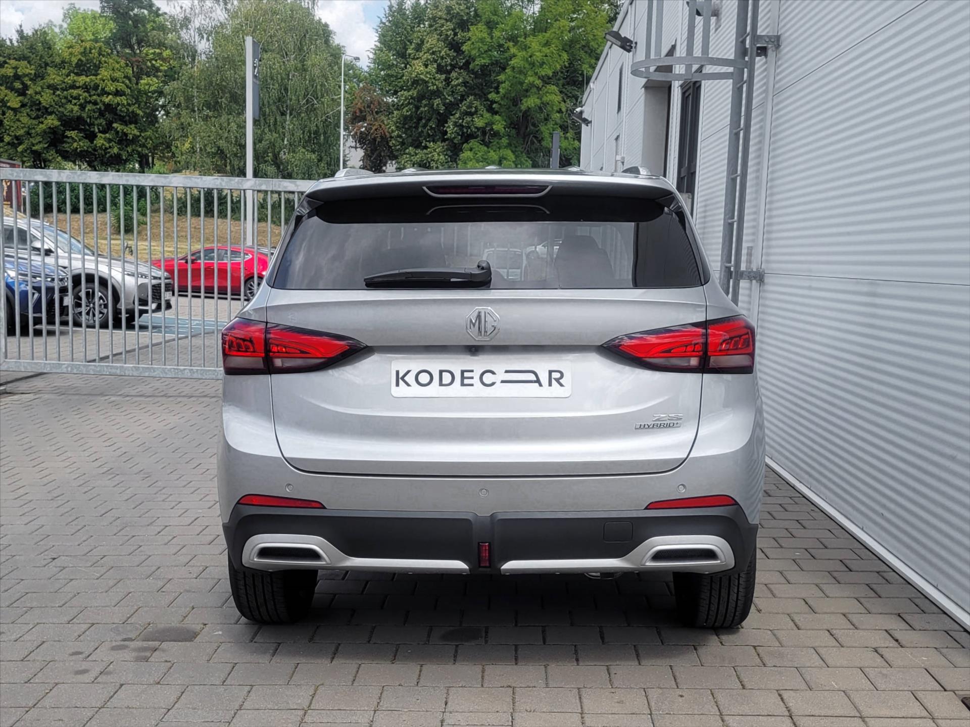 MG ZS