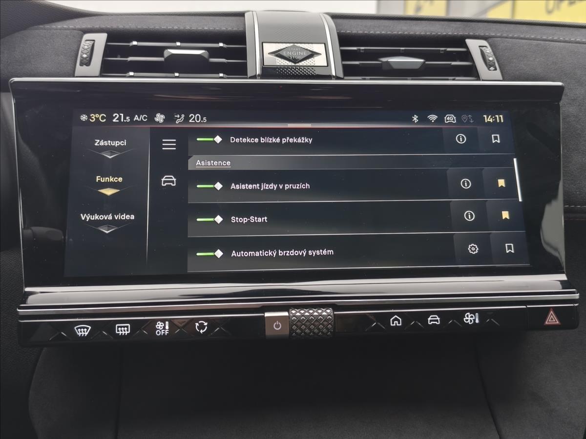DS DS7 Crossback