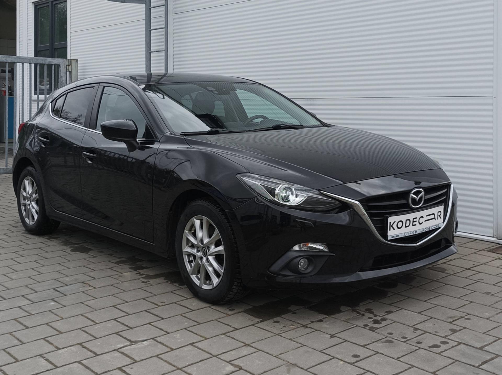 Mazda 3 1,5 Skyactiv-D 105k 4x2 6MAN  Attraction