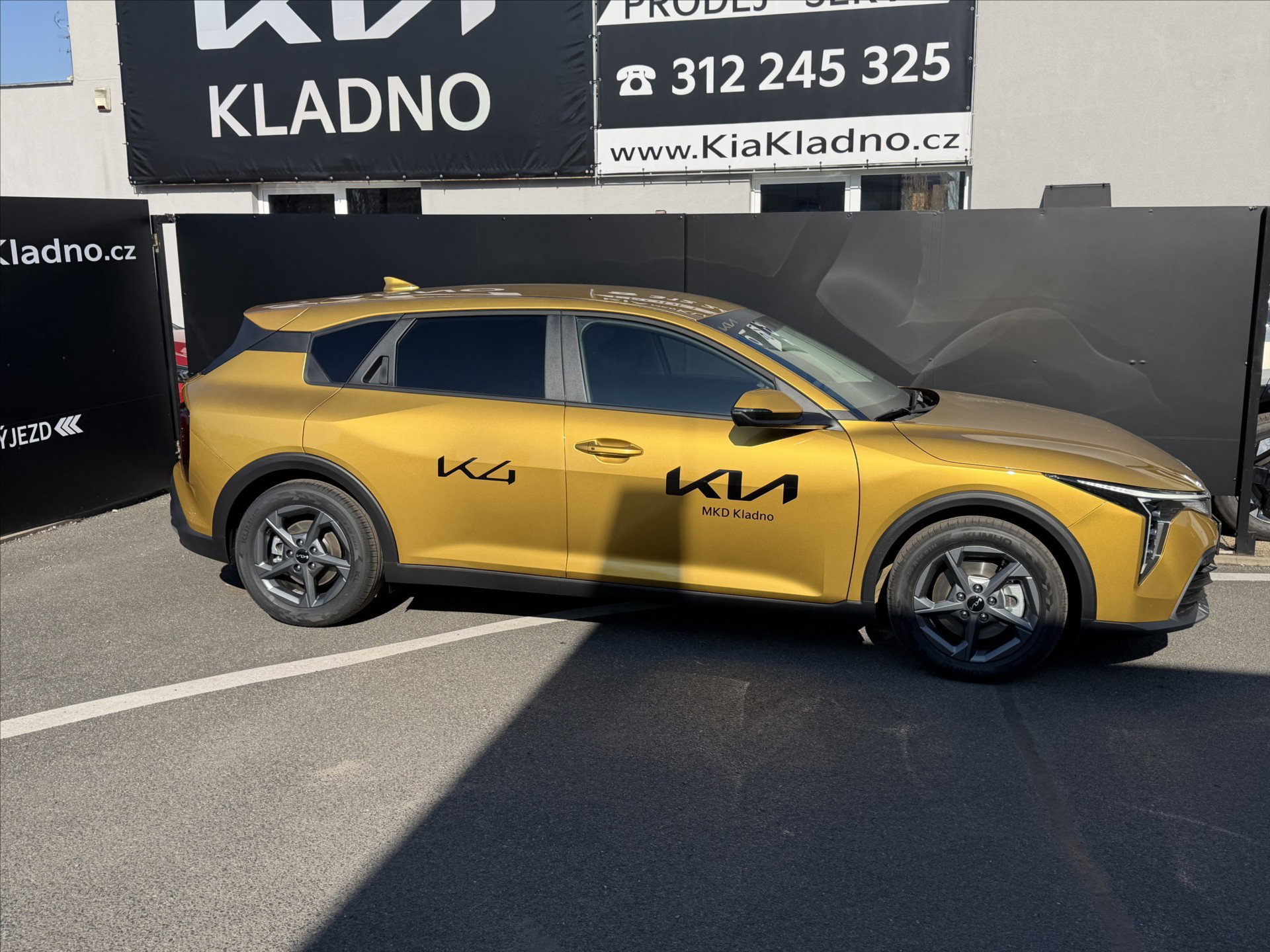 KIA K4