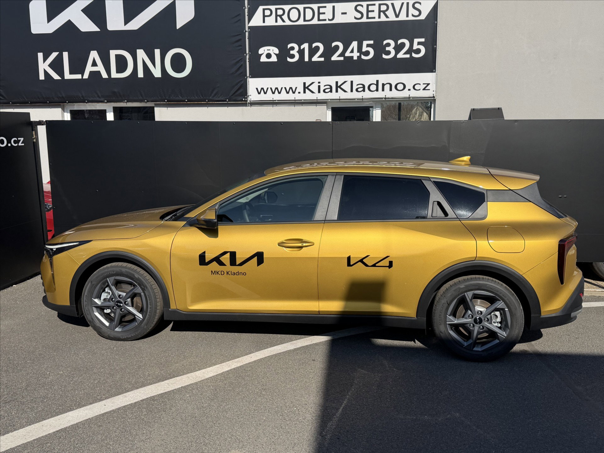 KIA K4