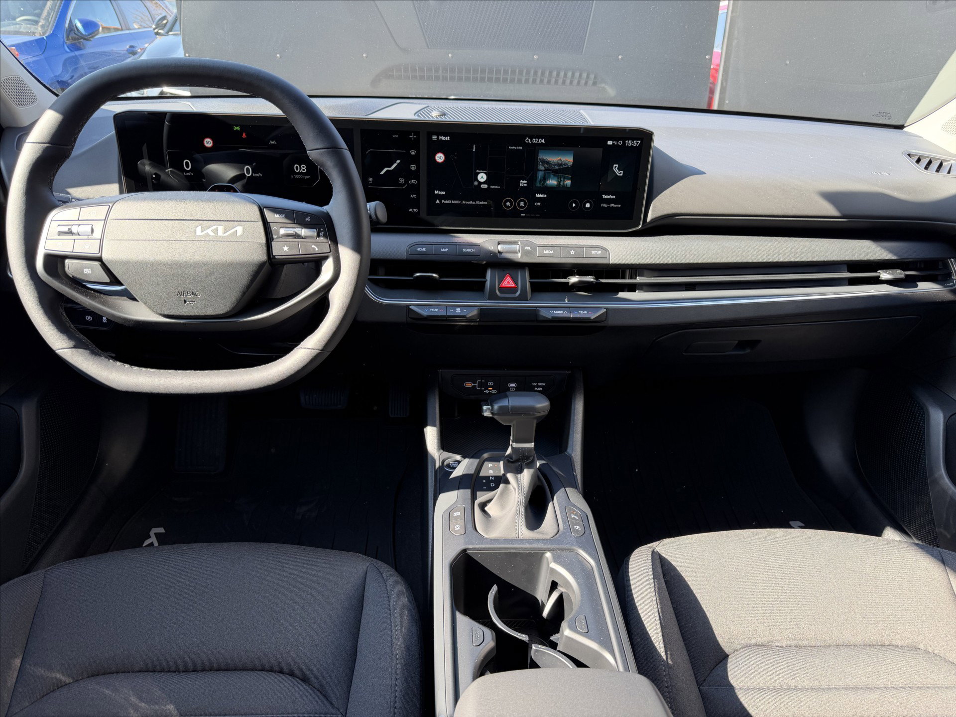 KIA K4