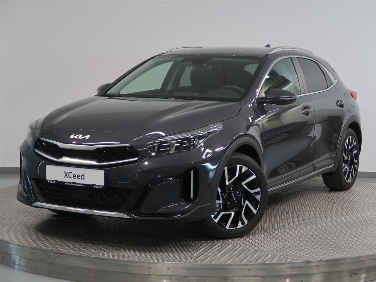 KIA XCeed 1,5 T-GDi GPF 7DCT  TOP