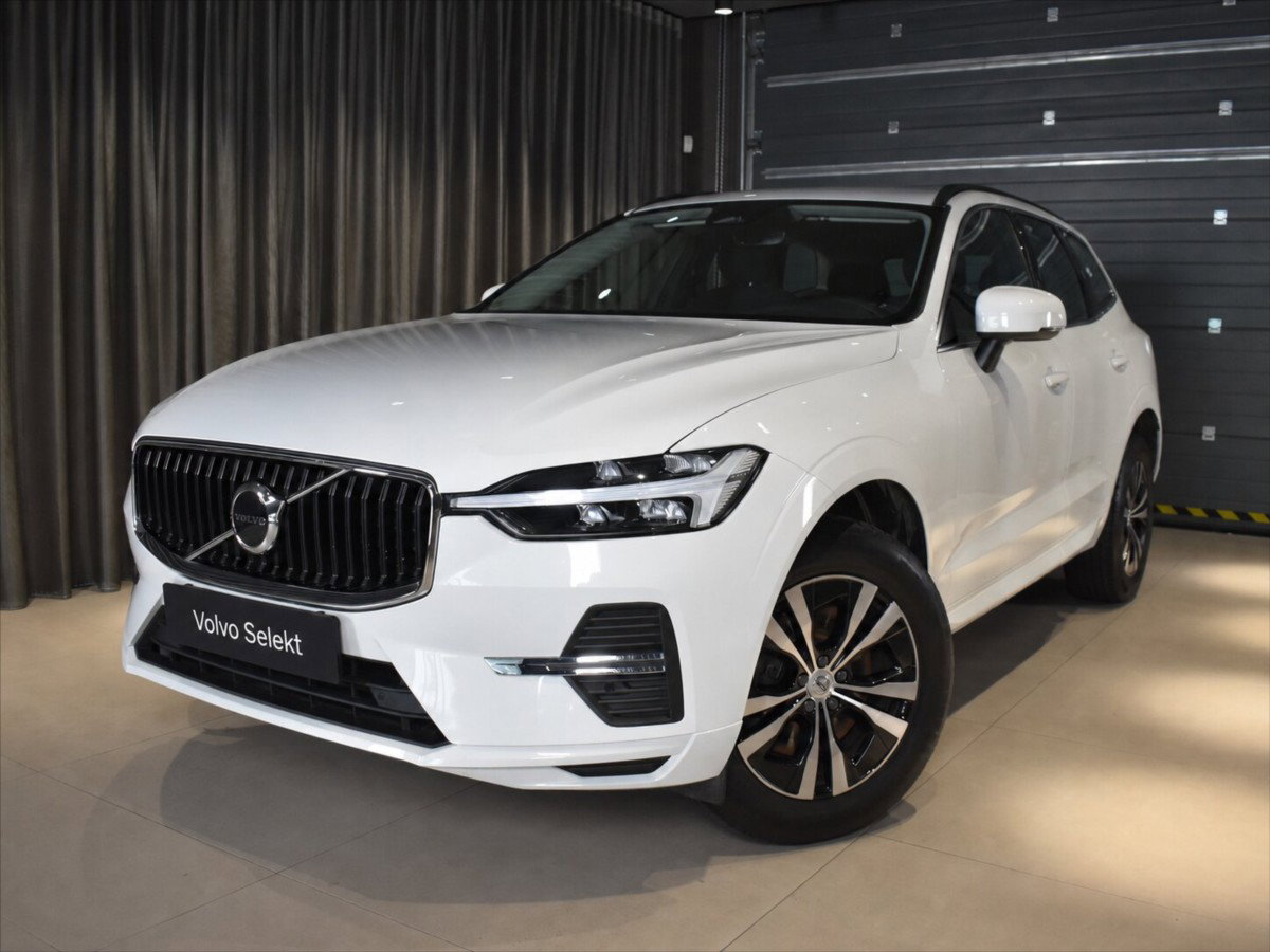 Volvo XC60 2,0 B4 AWD CORE  Bezklíč