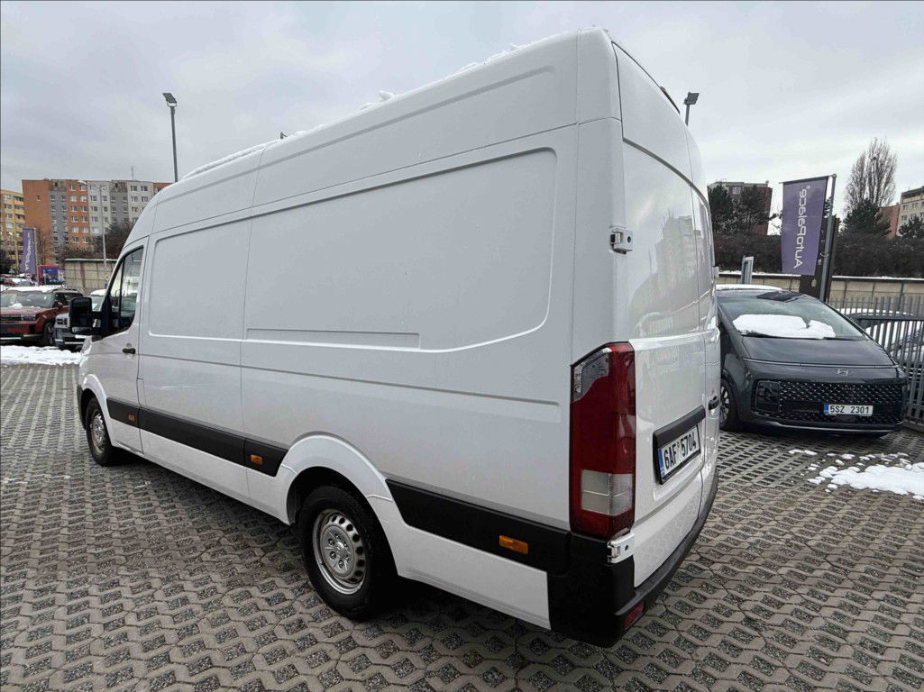 Hyundai H 350