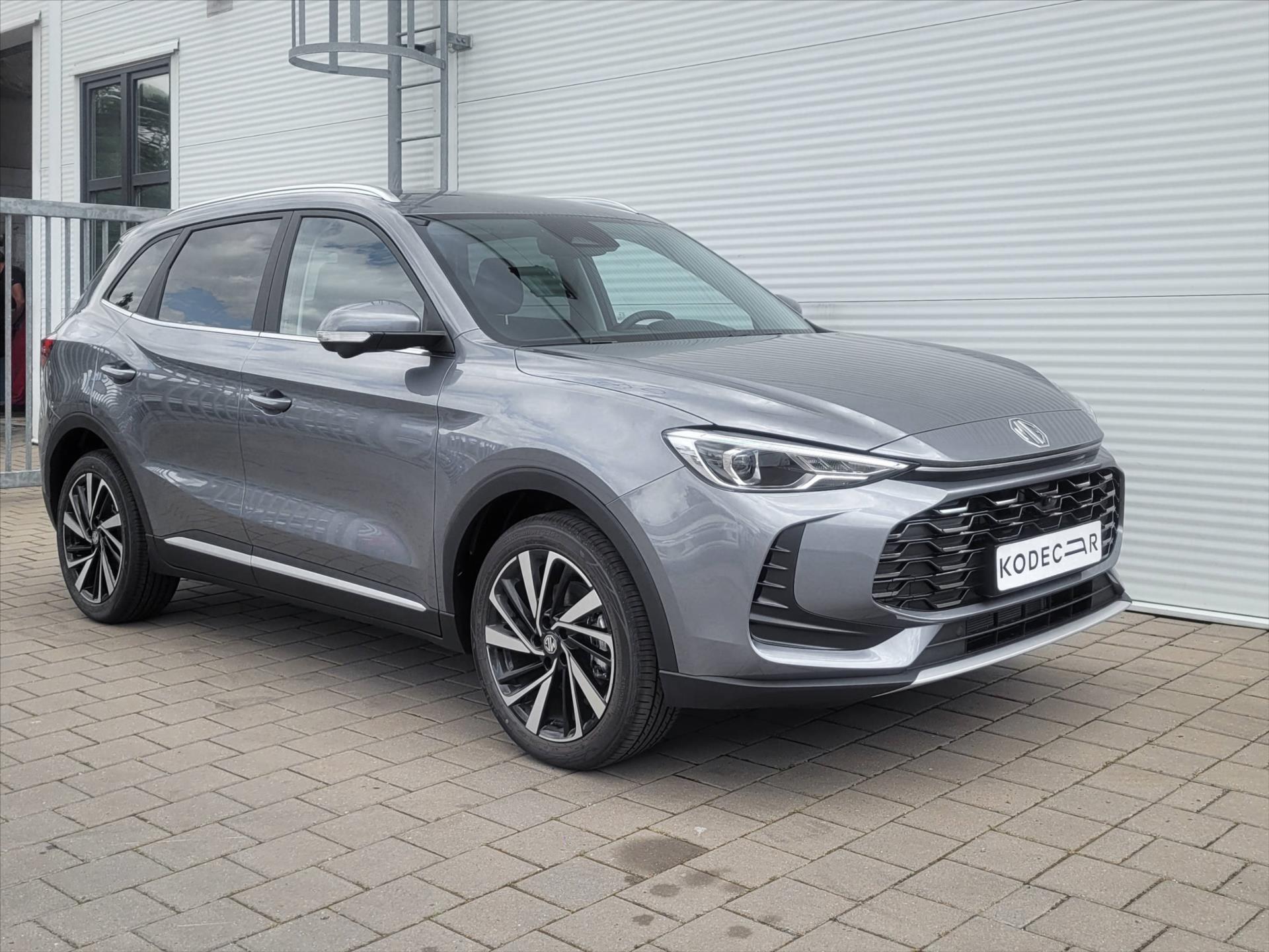 MG ZS 1,5 Exclusive HEV 197k 3AT