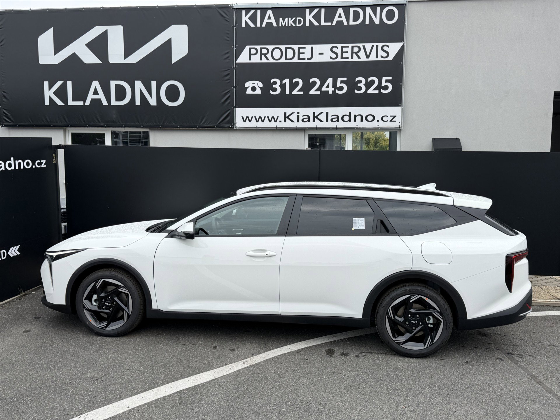 KIA K4