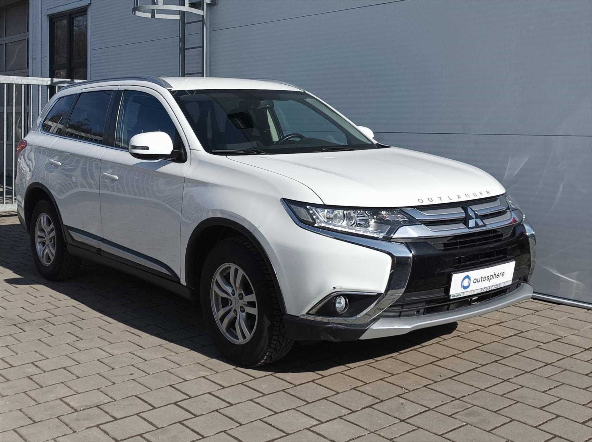 Mitsubishi Outlander 2,0 MIVEC 150k 5MAN 4x2  Intense